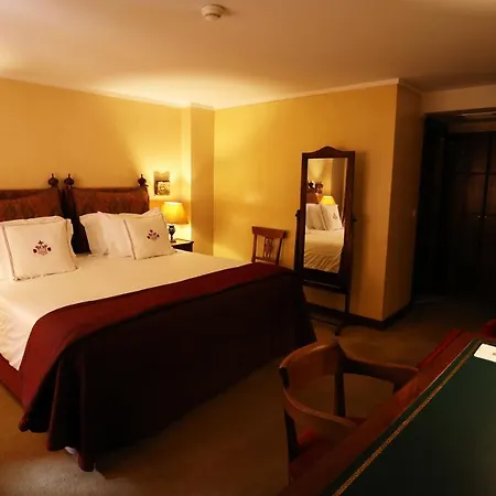 Casa Da Calcada Relais & Chateaux Hotel 5*